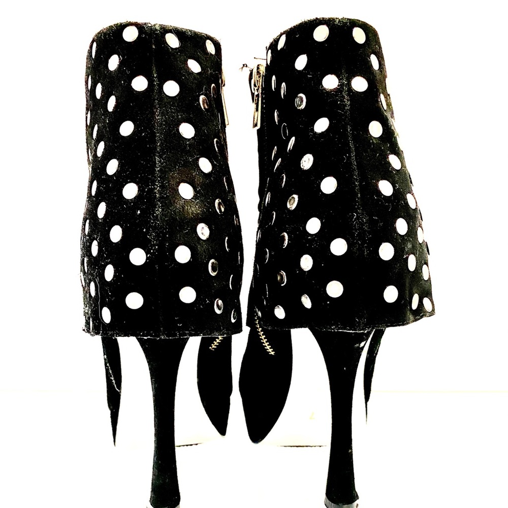 ✔️Halston Booties - Picture 5 of 9